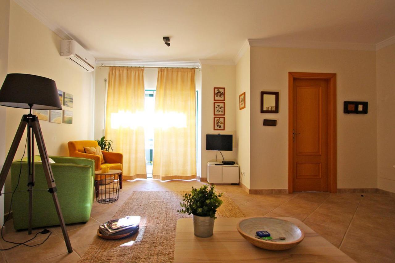 Apartamento Oliveira سانتا لوزيا المظهر الخارجي الصورة